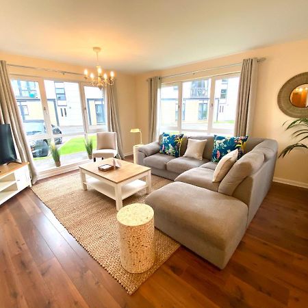 Monart Stylish City Centre Apartment, 2 Bed, Sleeps 6 Perth Zewnętrze zdjęcie