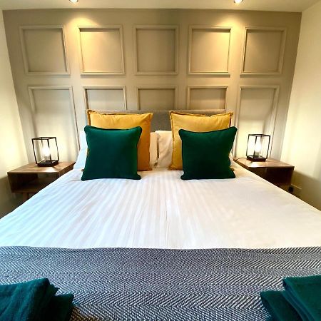 Monart Stylish City Centre Apartment, 2 Bed, Sleeps 6 Perth Zewnętrze zdjęcie